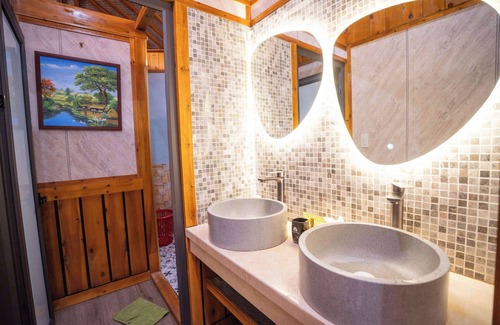 Chapa Bas Complejo | Sinai Bungalow & Hotel SaPa