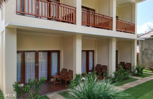 Bayan Hotel | Sinar Rinjani Cottage & Restaurant