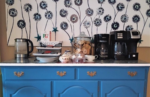 Southport Casa | Sinderellas Rockefellas Accommodation & Onsite Bridal Boutique