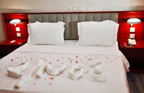 Yaounde Hotel | Sindz Palace Hotel
