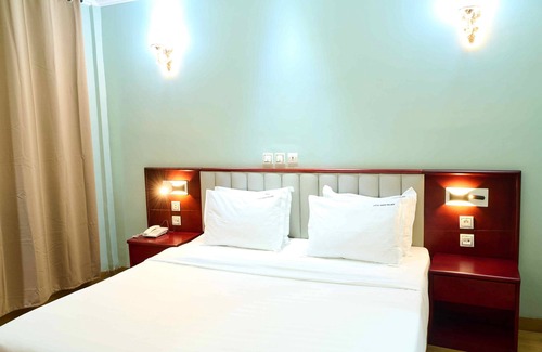 Yaounde Hotel | Sindz Palace Hotel