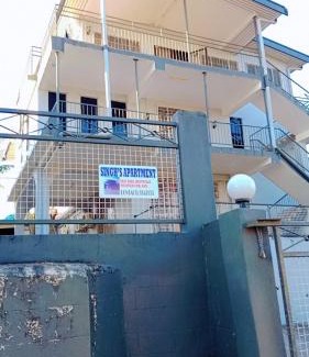 Martintar Cama Y Desayuno | Singhs Apartment, Gray road lot 19 Matintaar Nadi, Mountain view