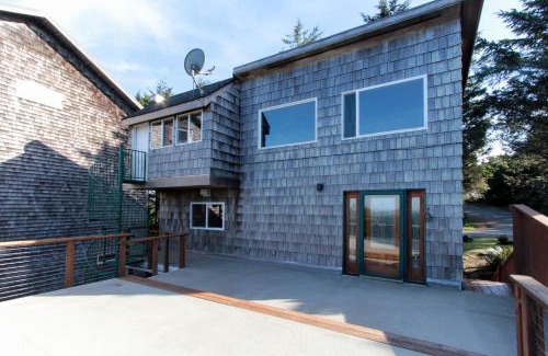 Port Orford Casa | Singing Winds