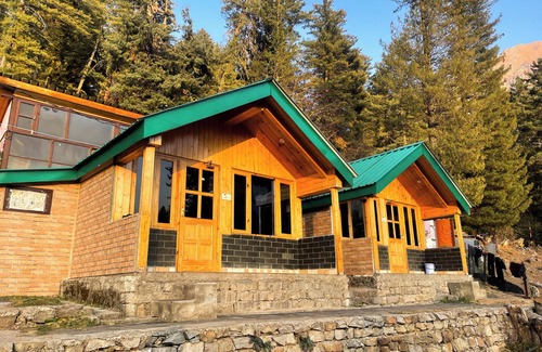Kullu Apartamento | Singing Woods Kutla