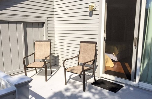 Surf City Casa | Single family Beach House Close to Kiddie Beach & Ocean