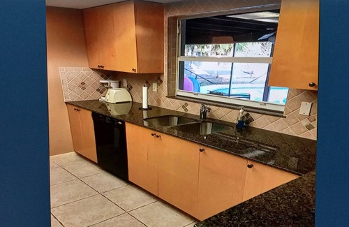 Harbor East Casa | Single Family Home - Walkable to the Beach - Heated Pool