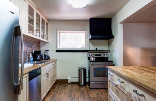 Vail Chalet De Esquí | ¡Gore Creek Home Walk a Slopes, Hospital o ambos pueblos!