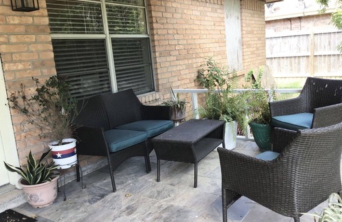 Laguna Vista Casa | Single Family Home Mango Ct.