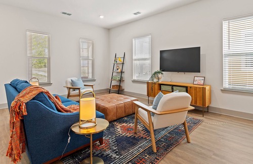 Shallotte Cabaña | Single-level cottage home close to Ocean Isle Beach!