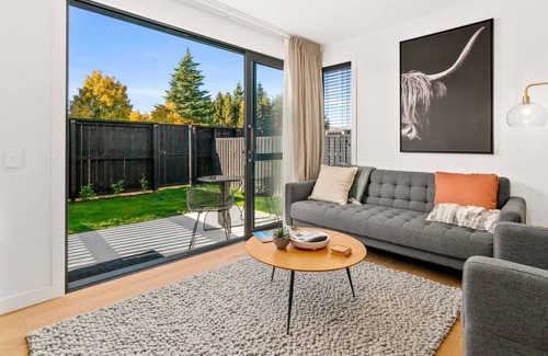 Albert Town Cabaña | SINGLE MALT - WANAKA HOLIDAY HOME, family friendly in Wanaka