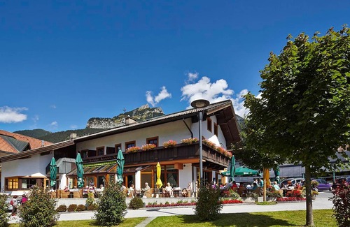 Maurach Cabaña | Single room (12 m²) - balcony - Café & Restaurant Klingler