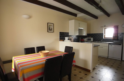 Les Champs-Geraux Casa | Individual-Estándar-Baño privado-Sin vista