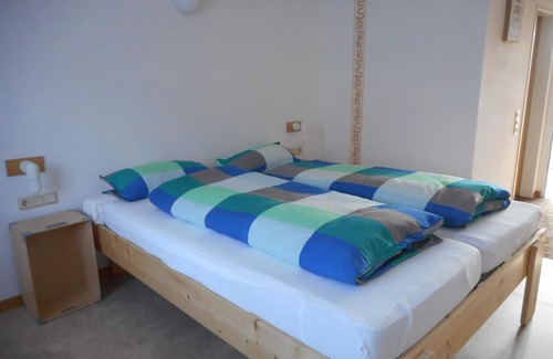 Hillesheim Hotel | Habitación individual - No fumadores - Ducha / WC - Hotel-Garni Zum Amtsrichter