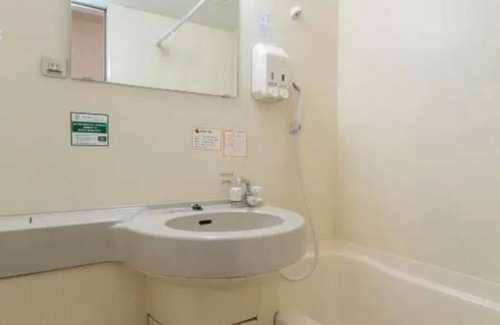 Nishiki Hotel | Single room smoking for 2 people room without m / Nagoya Aichi