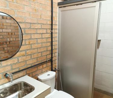 Pelabuhan Klang Casa | Single-Storey Bungalow 1 to 14pax Industrial Style