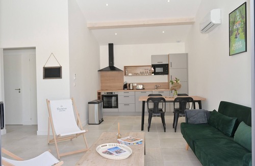 Saint Vivien Casa | Casa de una planta con parking y aire acondicionado en Saint-Vivien