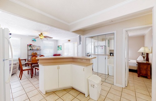 Bid-a-wee Beach Casa | Single-story home near the beach with central AC & W/D - dog-friendly