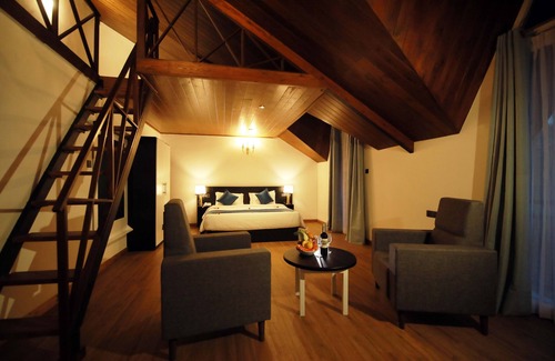 Nuwara Eliya Hotel | Single Tree Mount Hotel