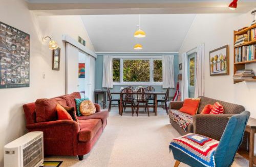Turangi Casa | Singlee - Turangi Holiday Home