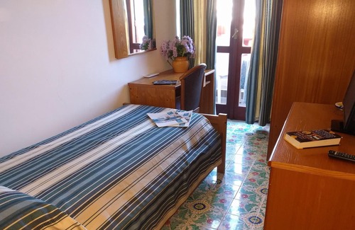 Sant'Angelo Casa | Singola VM-Single room-Ensuite with Shower-Sea View