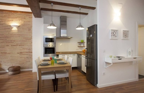 La Roqueta Apartamento | Singular Stays Cervantes II