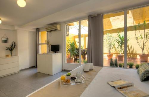 El Botanic Hostal | SingularStays Botanico 29 Rooms