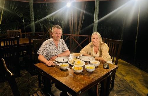 Deniyaya Casa | Sinharaja Rest