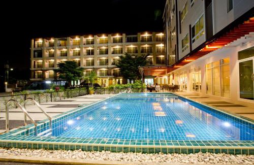Lat Krabang Hotel | Sinsuvarn Airport Suite Hotel