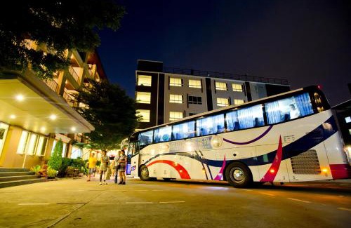 Lat Krabang Hotel | Sinsuvarn Airport Suite Hotel