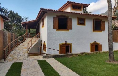 Ilhabela Casa | Sinta a Ilha mais Bela - 150m das praias do Viana e Siriúba