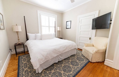 Edenton Cama Y Desayuno | Captain's Quarters Rm. 3