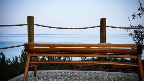Pernera Apartamento | Sirena Bay Beach House and Luxury Suites