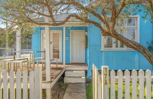 Currarong Cabaña | Sirena Beach Cottage - Coastal Haven in Currarong