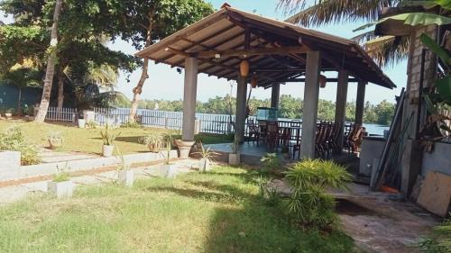 Ambalangoda Hotel | Siri Garland River Side Hotel