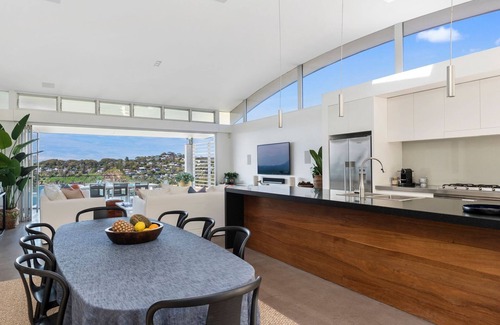 Whale Beach Casa | SIRIUS by Palm Beach Holiday Rentals