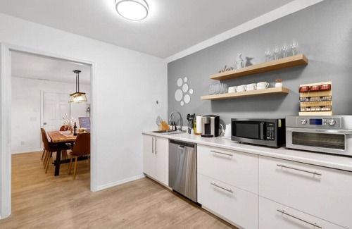 Freeland Casa | Sirius Lower · 2b1b Unit @Whidbey Island w/ Game Room + Hot Tub