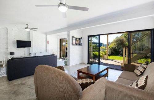 Sanctuary Point Casa | Sirius Retreat Pet Friendly 3 Mins Walk to St George Basin
