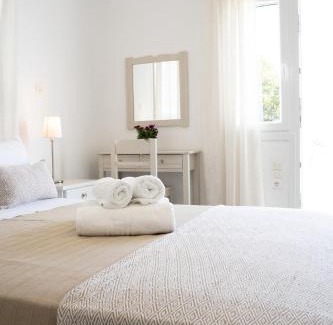 Ampelas Apartamento | Sirokos Studio at Winds House in Ampelas