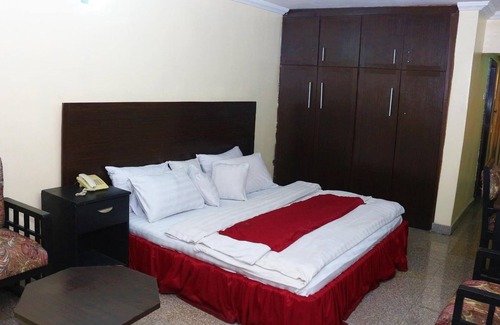 Port Harcourt Hotel | Sissi Hotel
