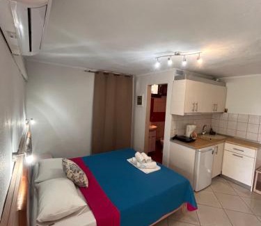 Potos Apartamento | Sissy's Suites San Antonio Beach Potos Thassos