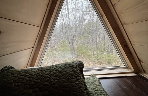 Oakland Cabina | Sister A Frame in the Woods