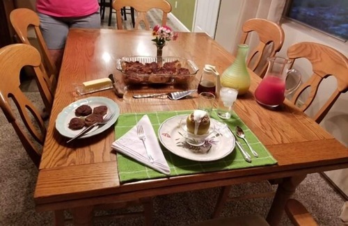 Russellville Cama Y Desayuno | Sisters on Sycamore Bed & Breakfast