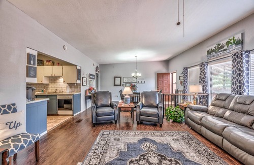 Alto Cabina | Sisters Too | Amazing Location, Peaceful Views!