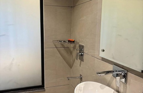 Sultanpur Hotel | Siswan View Hotel