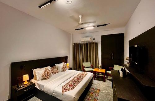 Haridwar Hotel | Sitara Stays Aura Residency