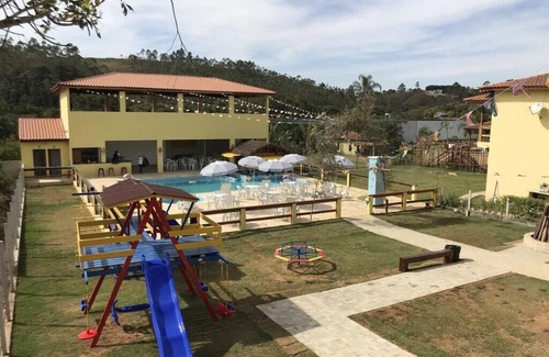 Igarata Casa | Site with chalets and wet bar