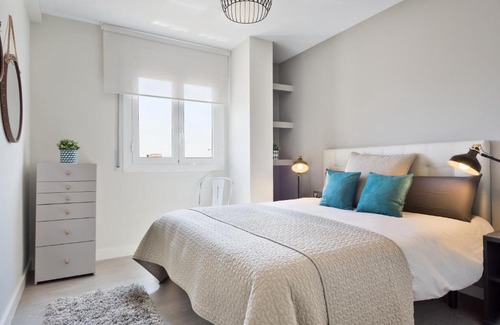 Centro de Sitges Apartamento | Sitges Spaces Oasis Penthouse 3 Bedroom, 2 Bathroom, Terrace, Pool, Sleeps up to 6