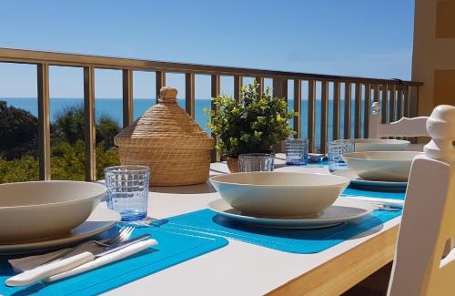 Caucana-finaiti-casuzze-finaiti Nord Apartamento | Sitting on the beach