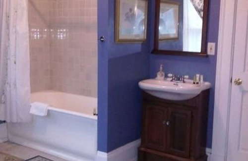 Roselawn Finance Cama Y Desayuno | Six Acres Bed & Breakfast