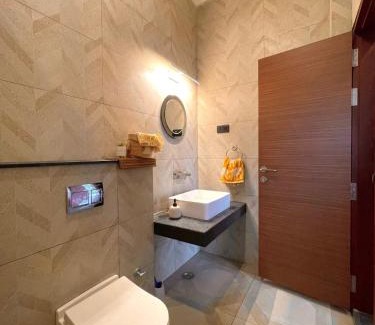 Mannargudi Casa | Six Boutique Collection